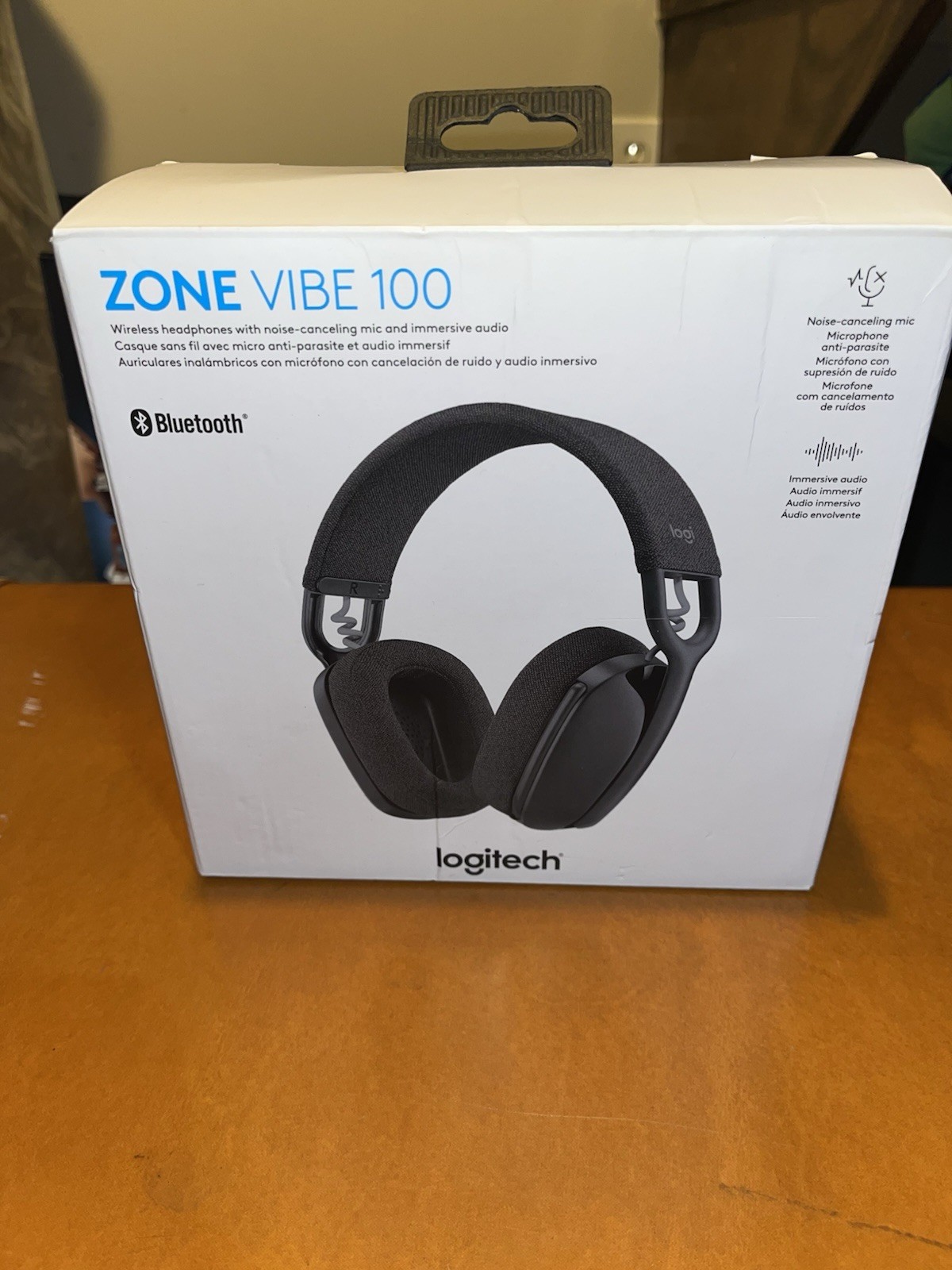 Logitech Zone Vibe 100 Wireless Bluetooth Noise Canceling Headphones Black