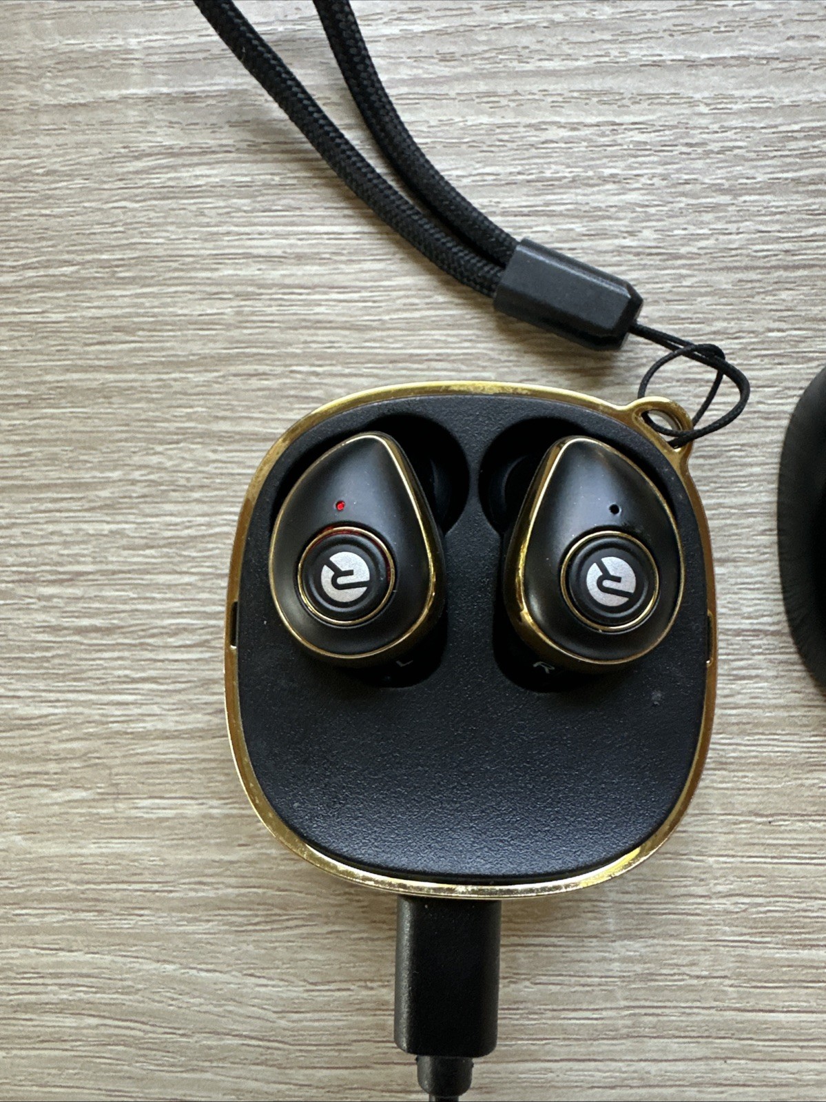 Raycon Everyday Pro Earbuds – (Onyx Black)