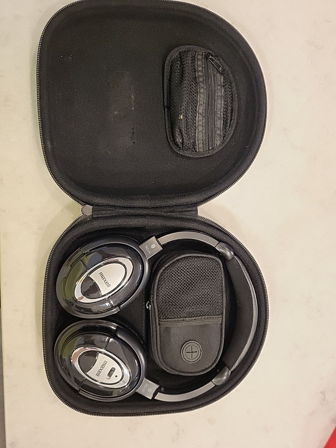 Maxell NC-IV Superior Noise Cancellation Headphones Tested Work Great