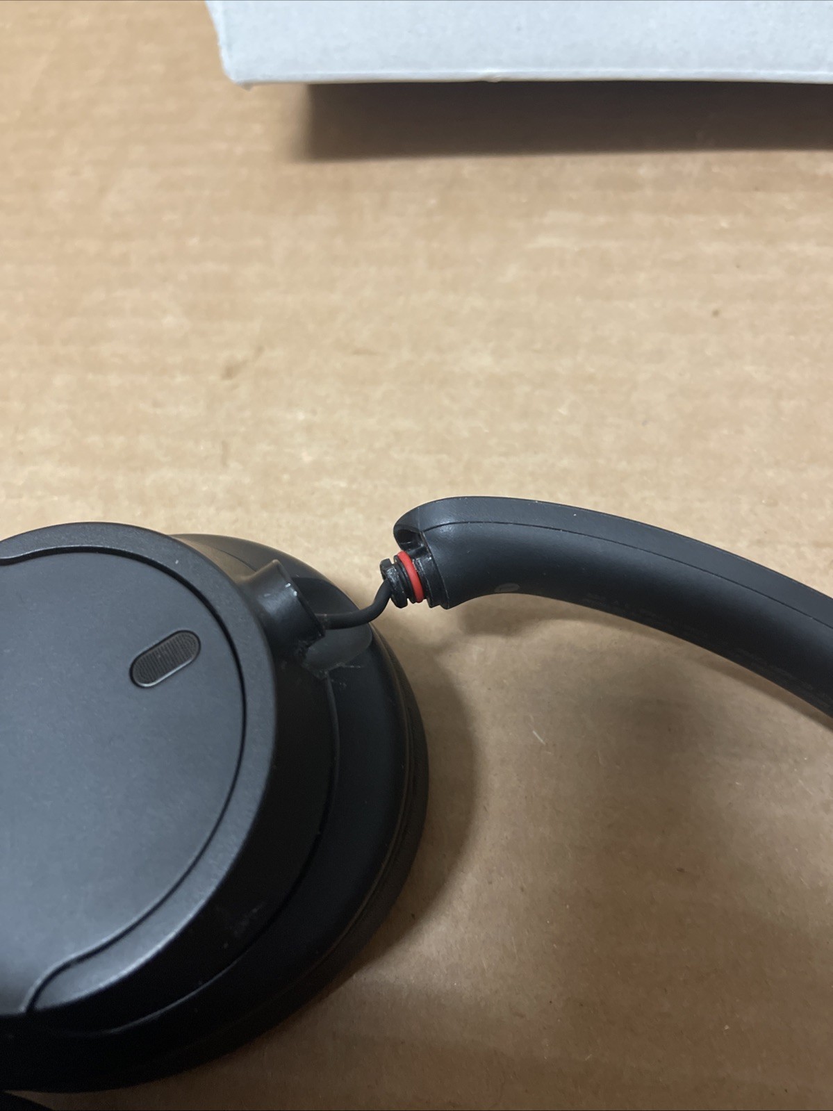 Sony WH-CH720N Noise Canceling Wireless Headphones **READ DESCRIPTION**
