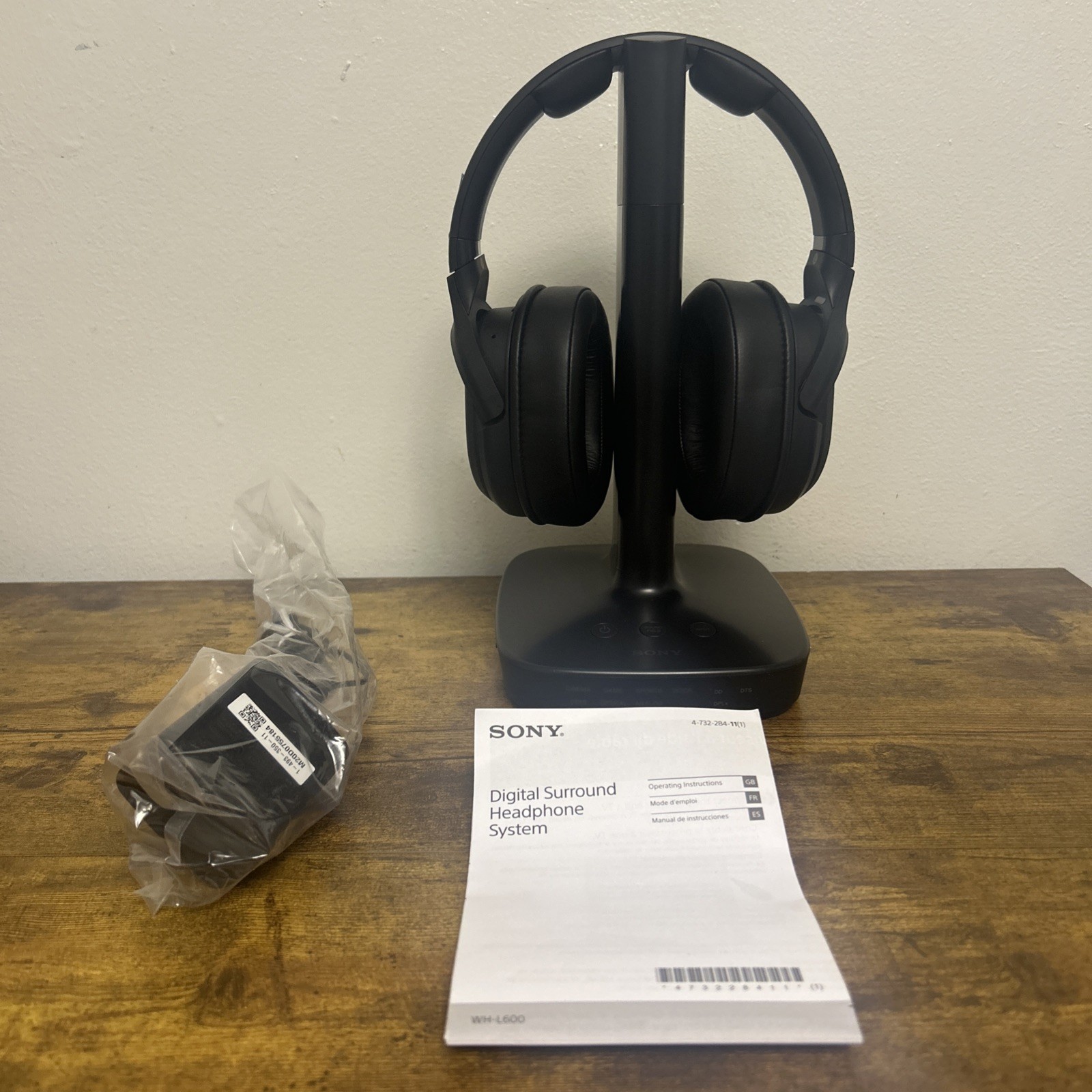 Sony WH-L600 Digital Surround Wireless Headphones Black Brand New Read!
