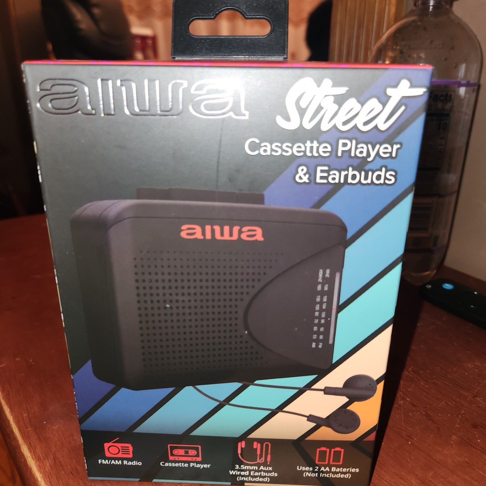 Aiwa Flashback Street Retro Cassette Player Wire Headphones NEW AM/FM Radio