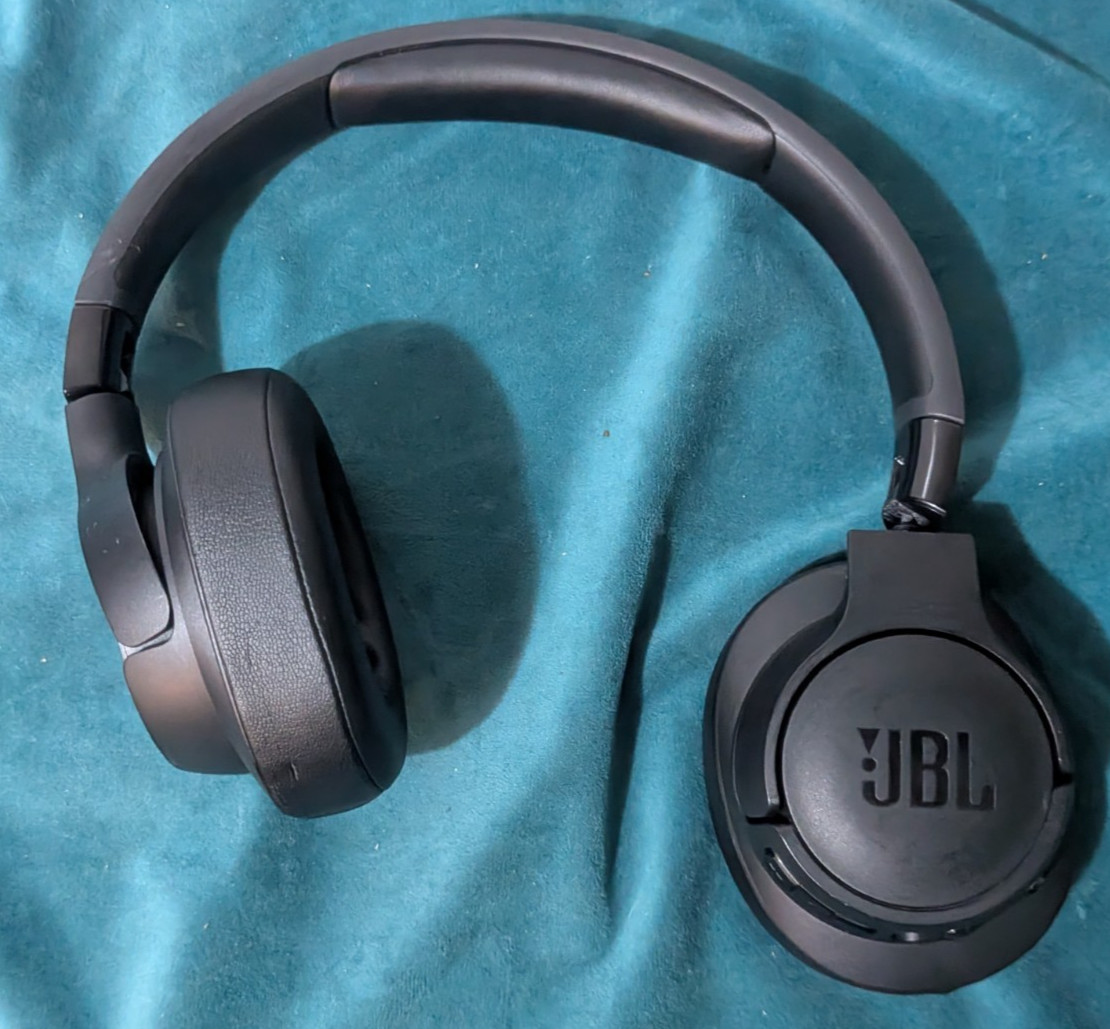 JBL Tune 770NC Noise Cancelling Wireless Headphones