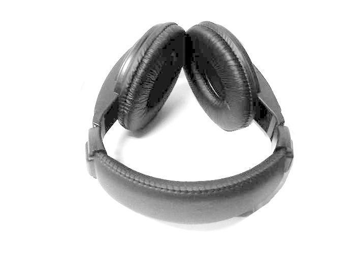 New HP Synchrotech Stereo Headphones 6′ Cable+Volume Control fit iphone 4s/5s/6
