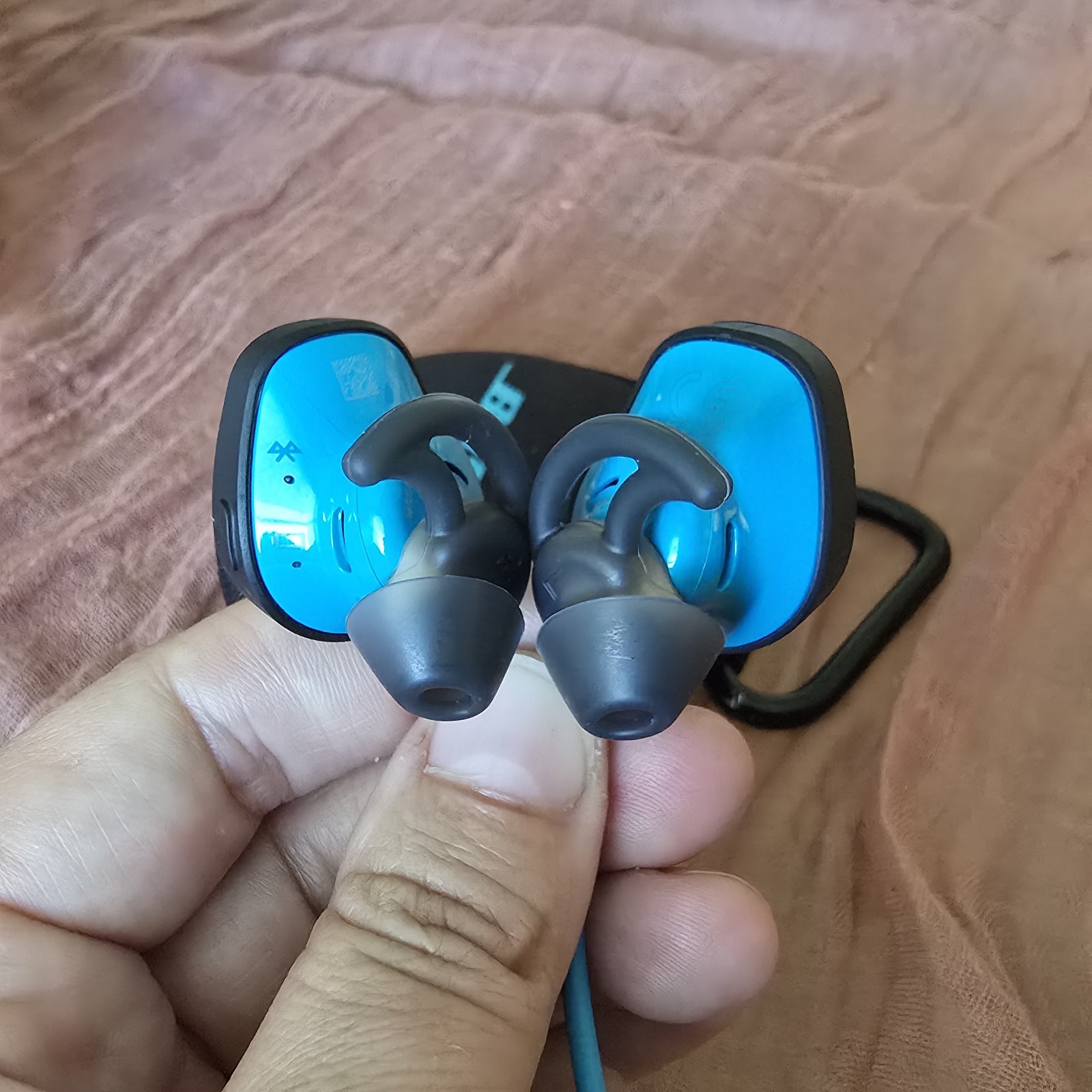 Bose SoundSport Wireless Bluetooth Earbuds Sport Headphones w/ Case Tested. Aqua