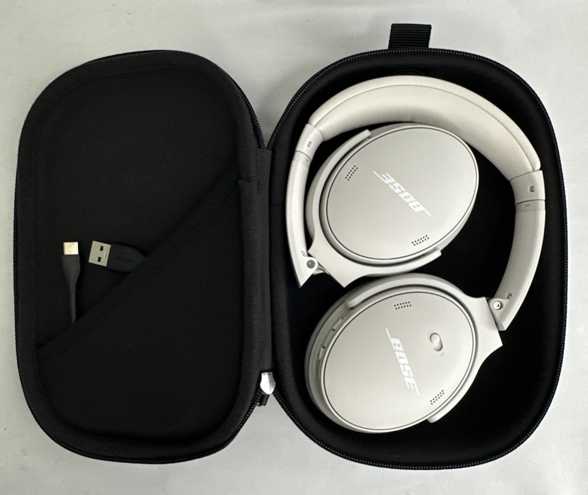 Bose QuietComfort Over-Ear Wireless Bluetooth Headphones White – New Open