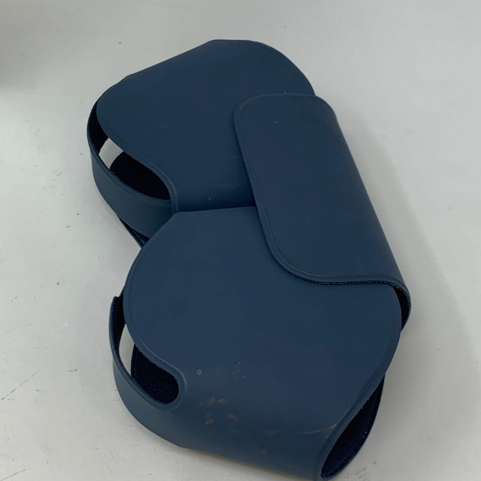 Apple AirPods Max USB-C Wireless Over-Ear Headphones Blue MWW63AM/A