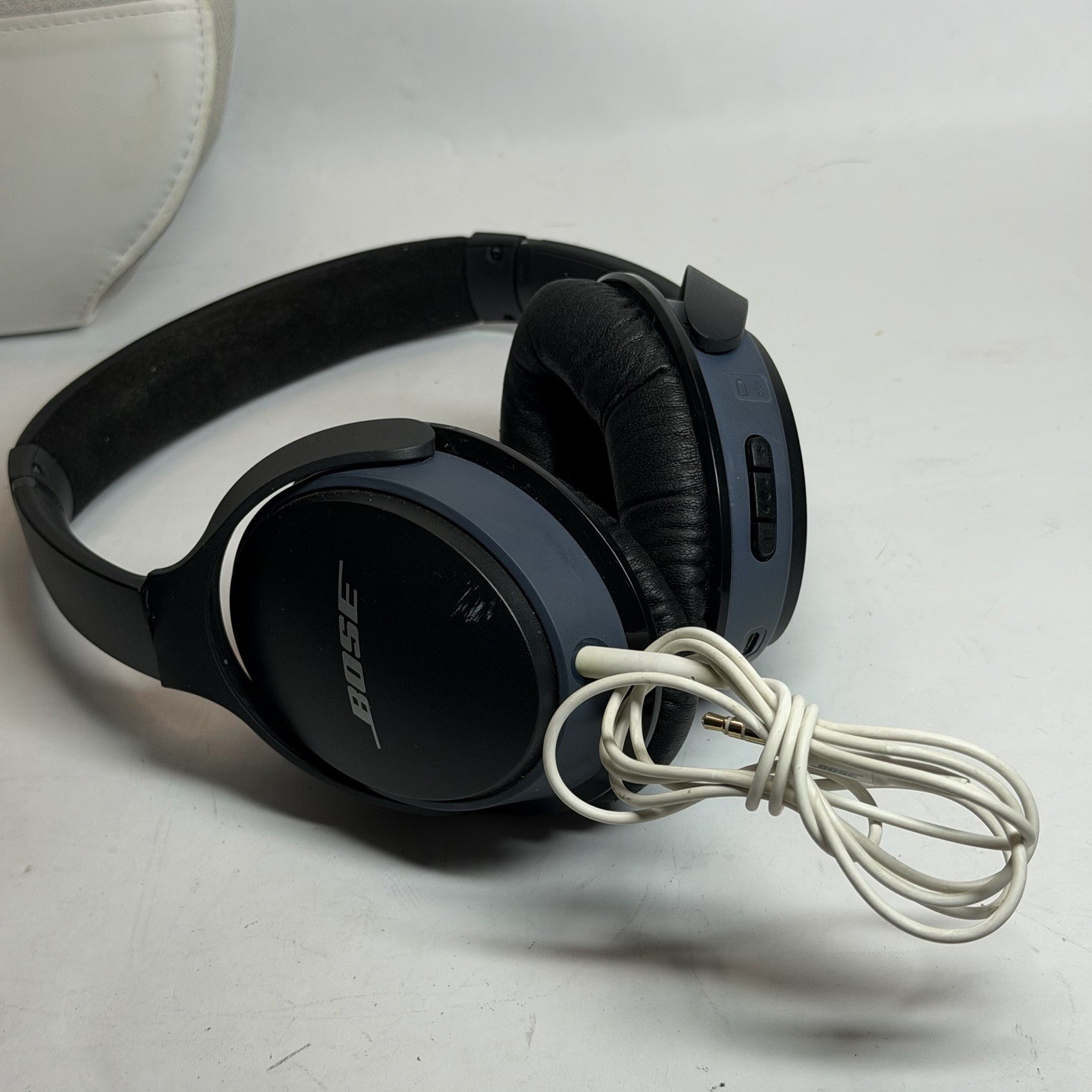 Bose SoundLink Ear Wireless Headphones II: Model BA2 Black