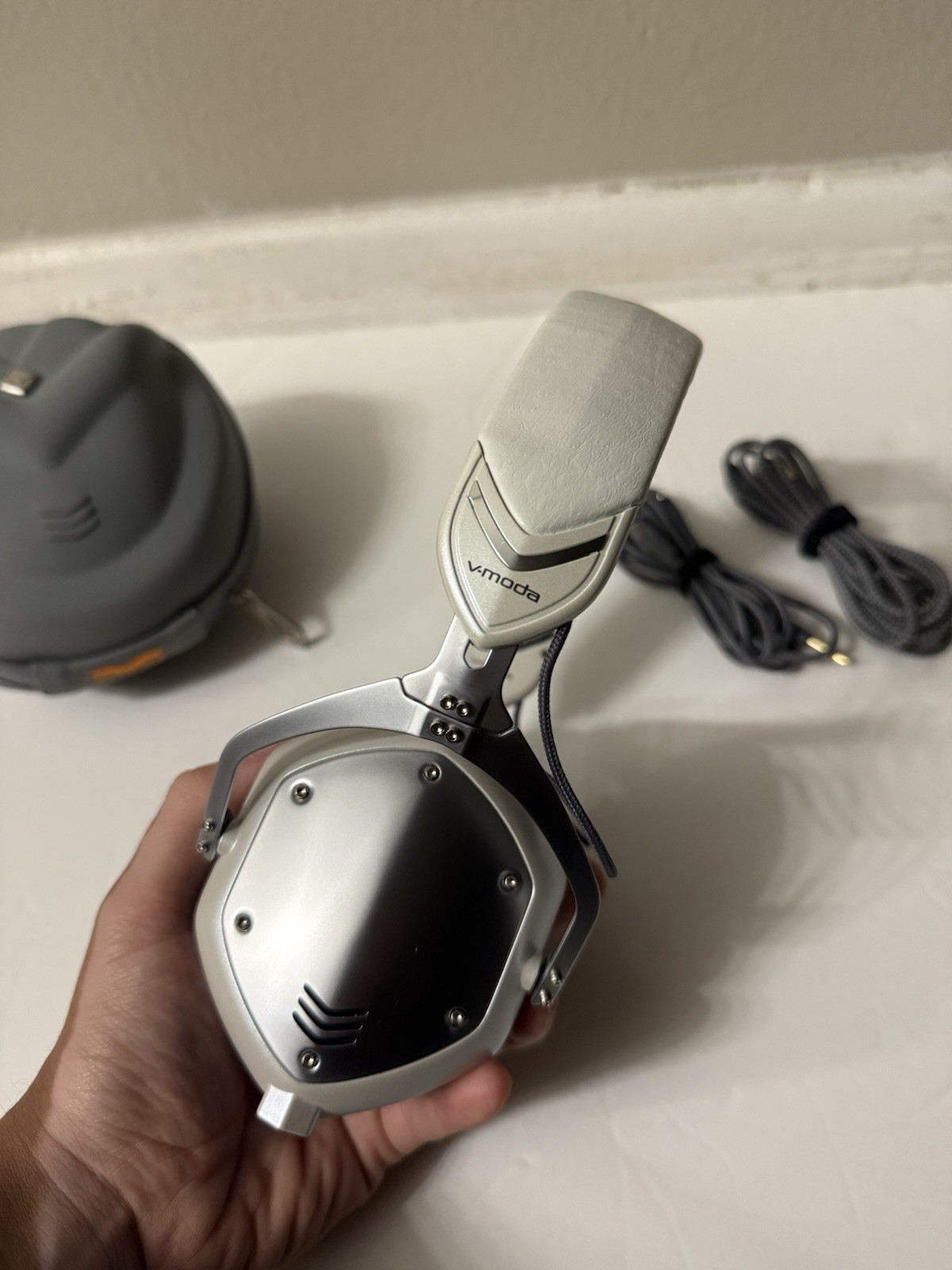 V-Moda Crossfade M-100 Over-Ear Headphones – White Silver #2