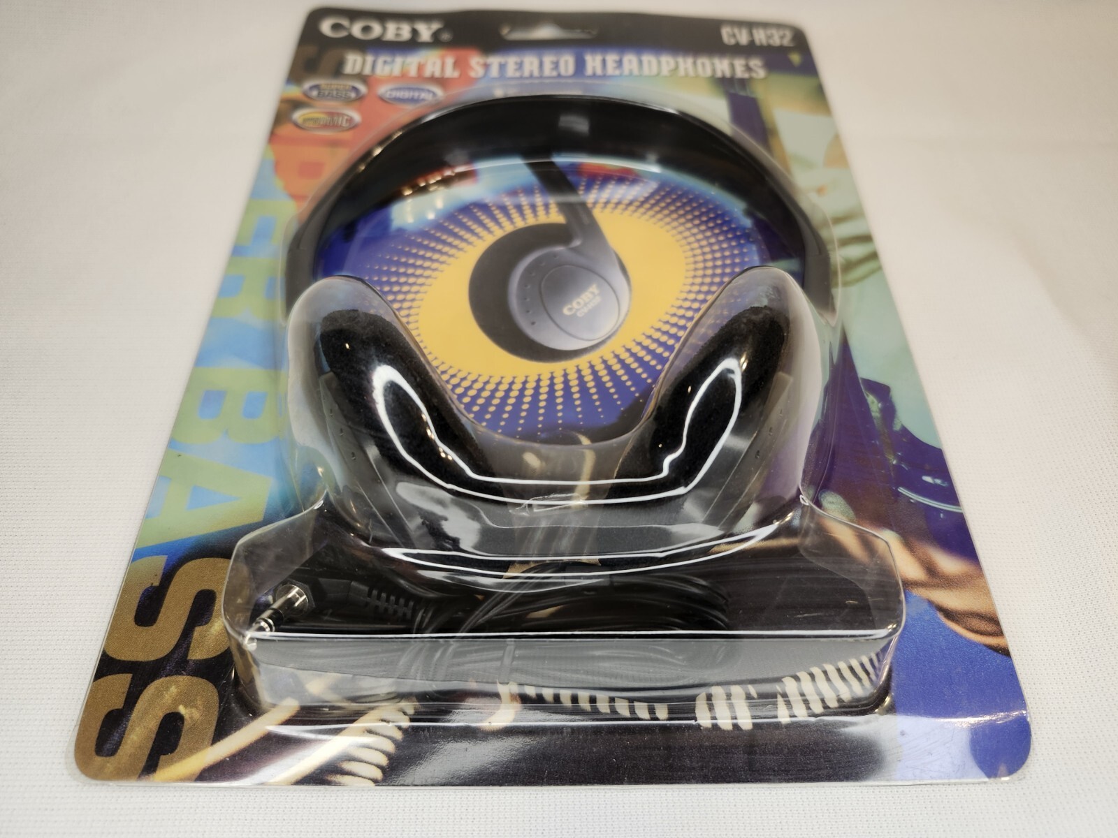 Coby Vintage 2004 Digital Stereo Headphone CV-H32 New In Packaging