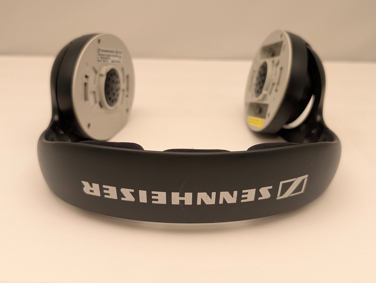 SENNHEISER Wireless Headphone System | RS 120 | HDR 120 Headphones + TR 120 Xmit
