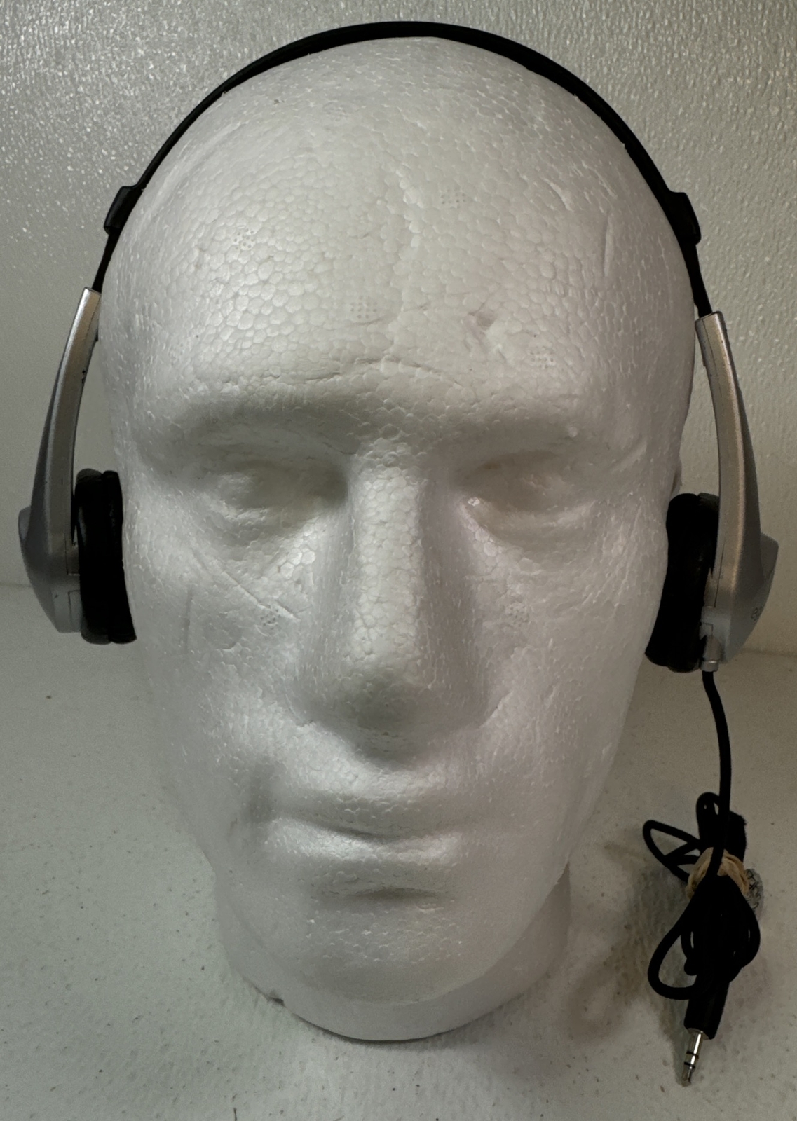 Egghead Stereo School Headphones W/Tangle-Free Cord Tested