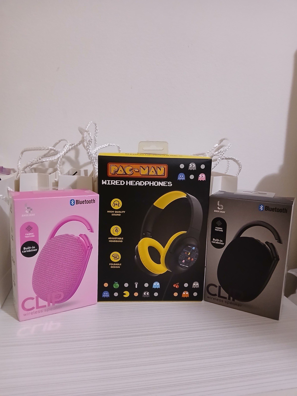 Pac-Man Wired Headphones Black Yellow Adjustable Headband Foldable Over Ear