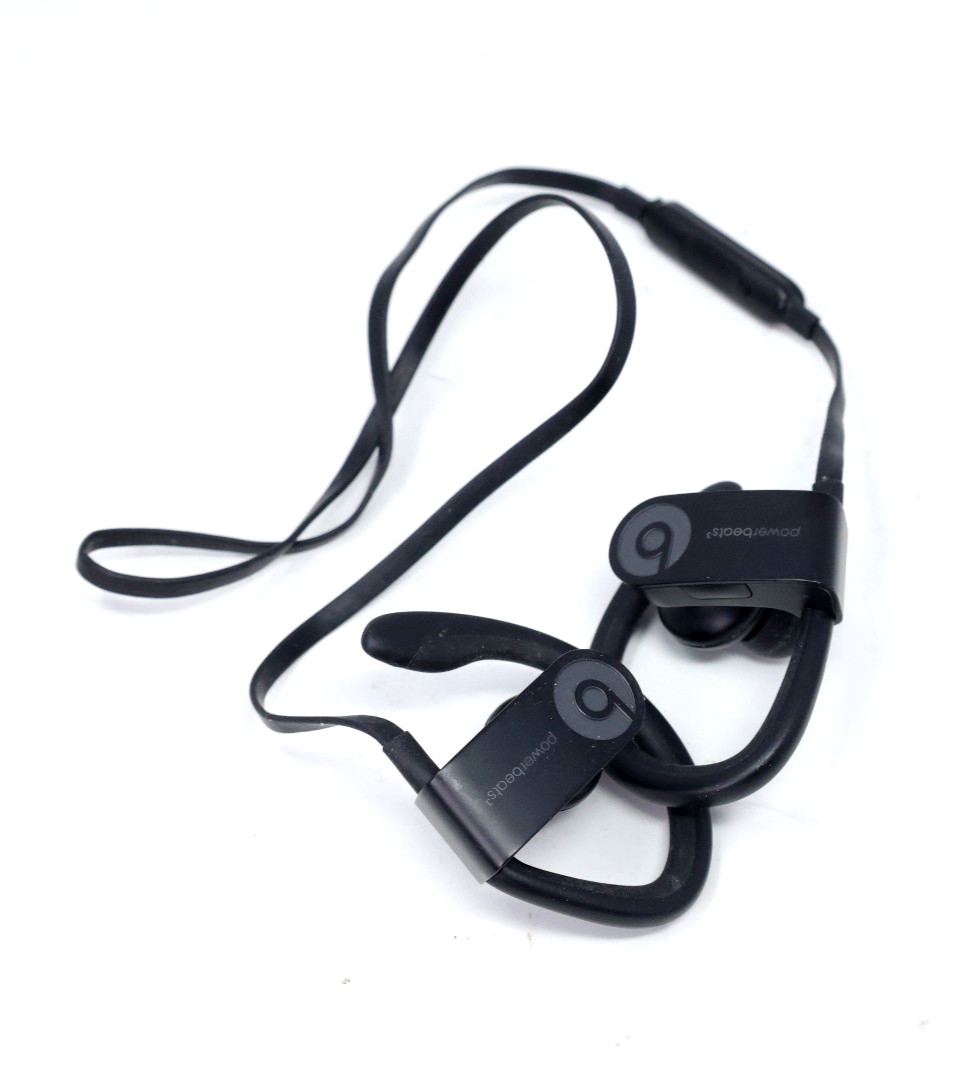 Powerbeats3 Beats by Dr. Dre Wireless Black Sport In-Ear Headphones
