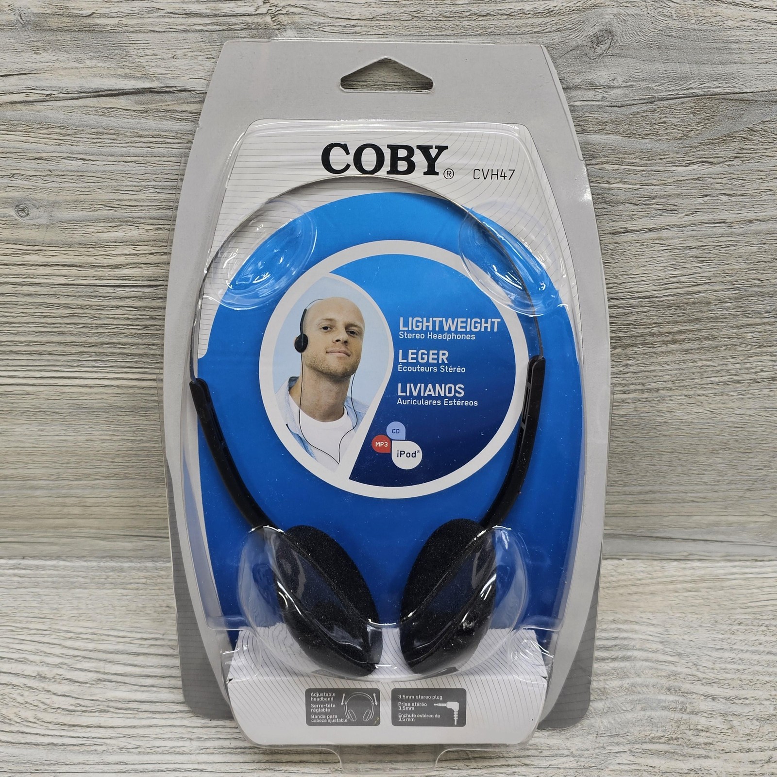 Coby CVH47 On Ear Headphones Lot of 6 Lightweight 3.5mm L-Shape Plug Stereo