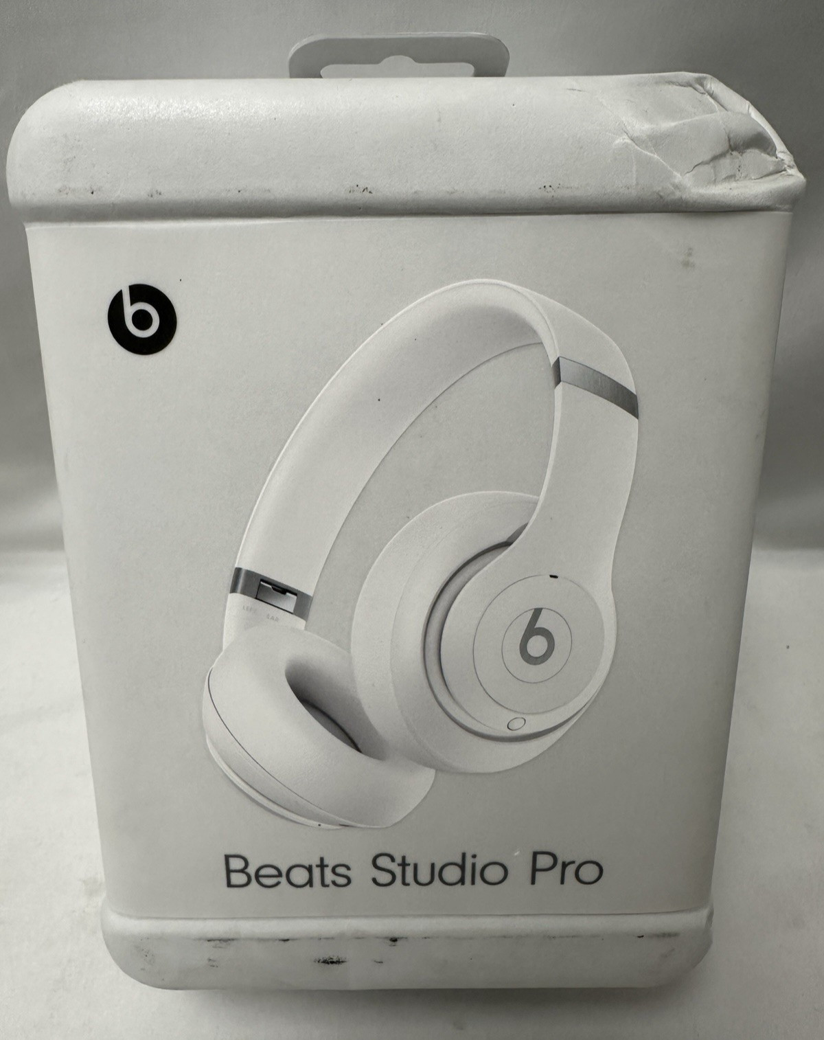 Beats Studio Pro Wireless Over-Ear Bluetooth Headphones White MC2P4LL/A – Sealed