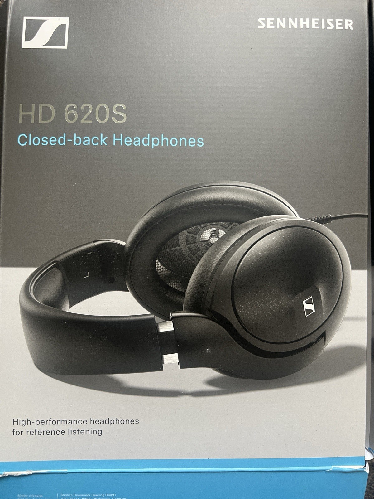 Sennheiser hd 620s closed-back headphones. With FiiO KA1 HiRes DAC Lightning.
