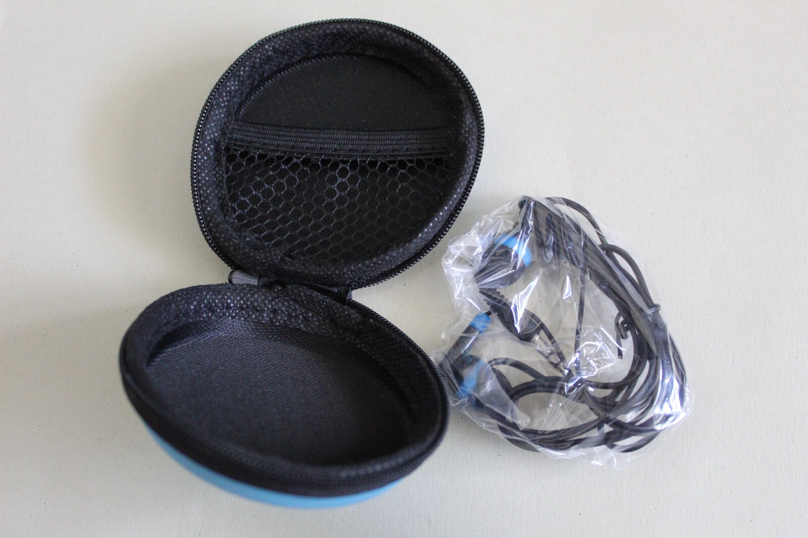 Headphones with Case 3.5mm Jack Bundle with Blue Zipper Case Mesh Pocket