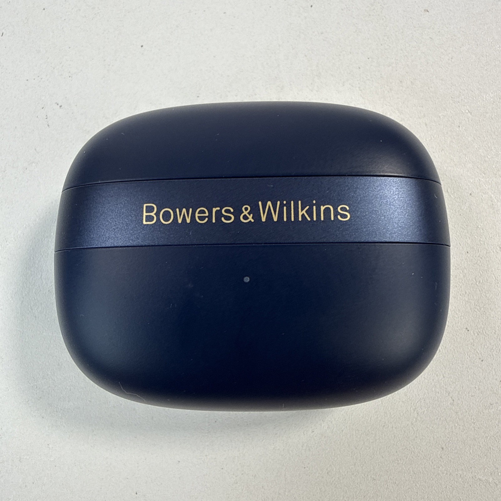 Bowers & Wilkins Pi8 In-Ear Wireless Noise Cancelling Headphones – Midnight Blue