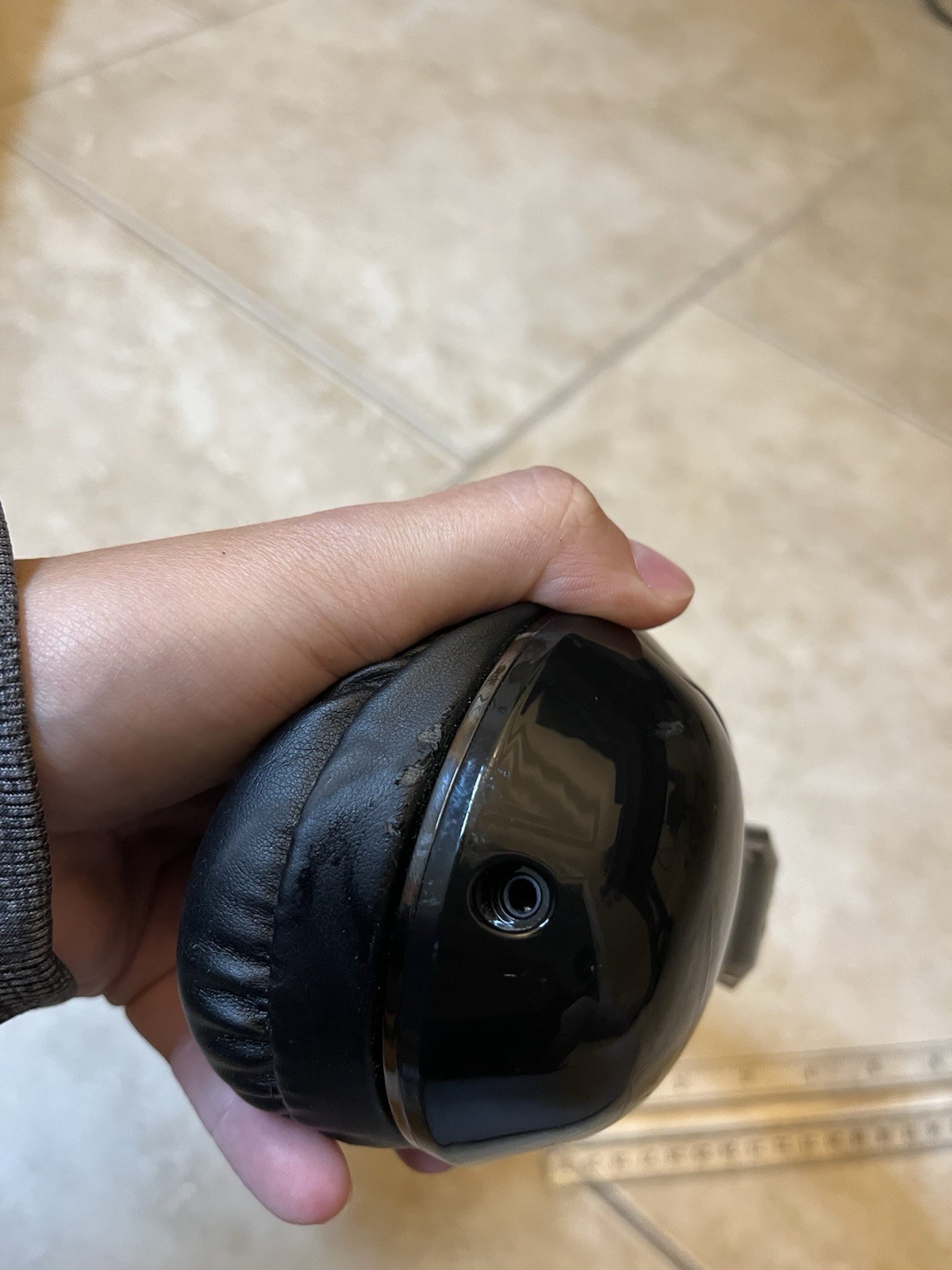 Skullcandy Hesh Model Over Ear Wired Headphones – Missing Auxiliary Cord