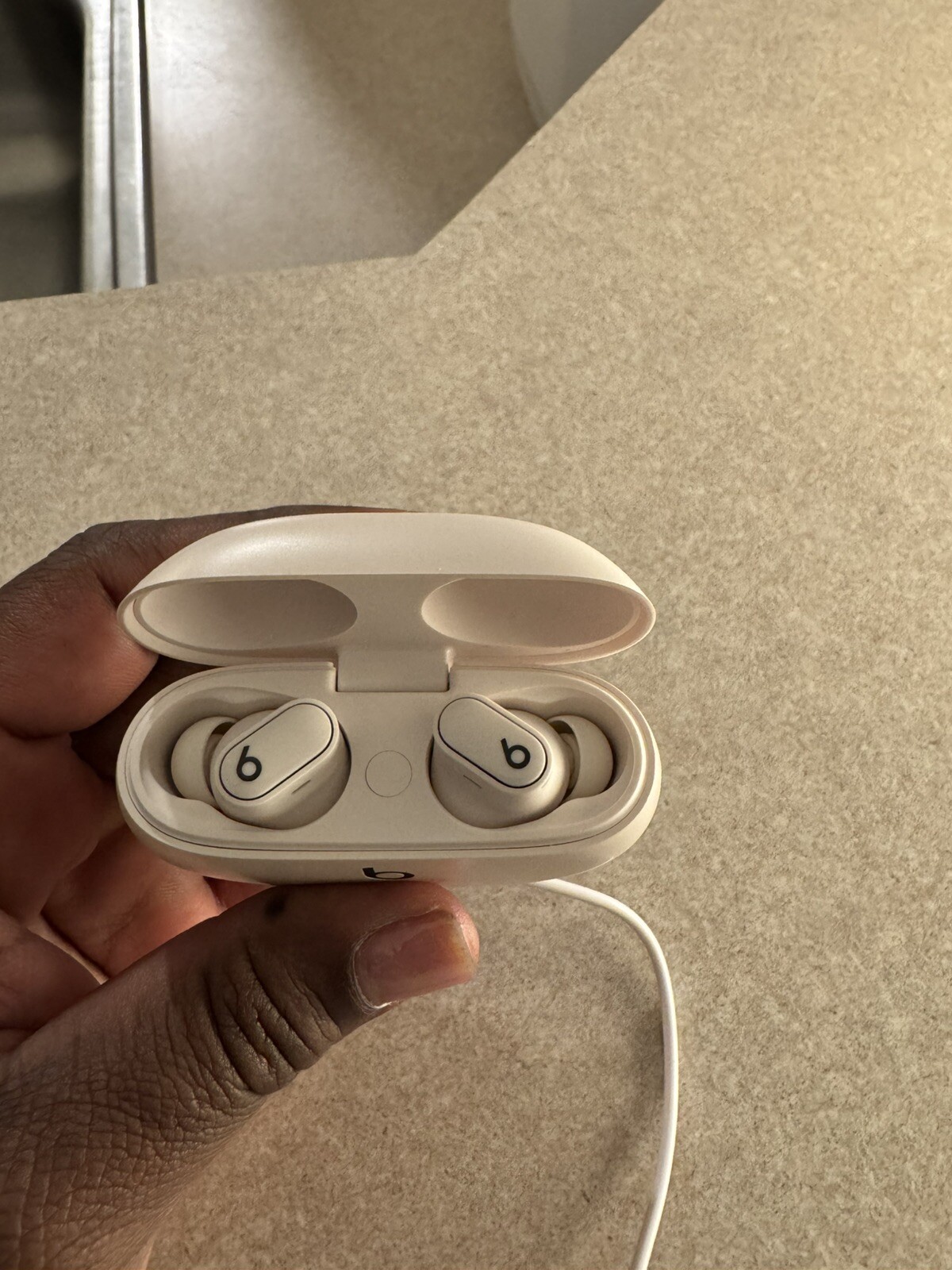 Beats by Dr. Dre MJ4Y3LL/A Wireless In Ear Headphones – White