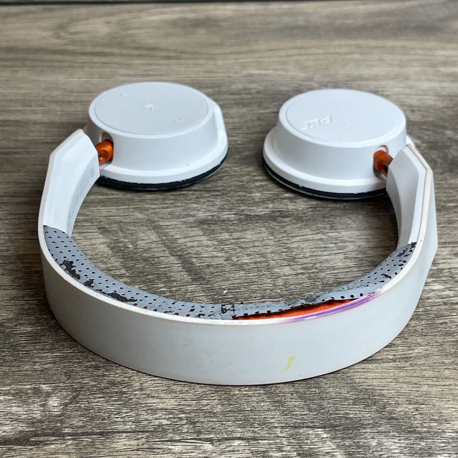 Plantronics BackBeat Fit 500 S5XX17 White Wireless Bluetooth Stereo Headphones