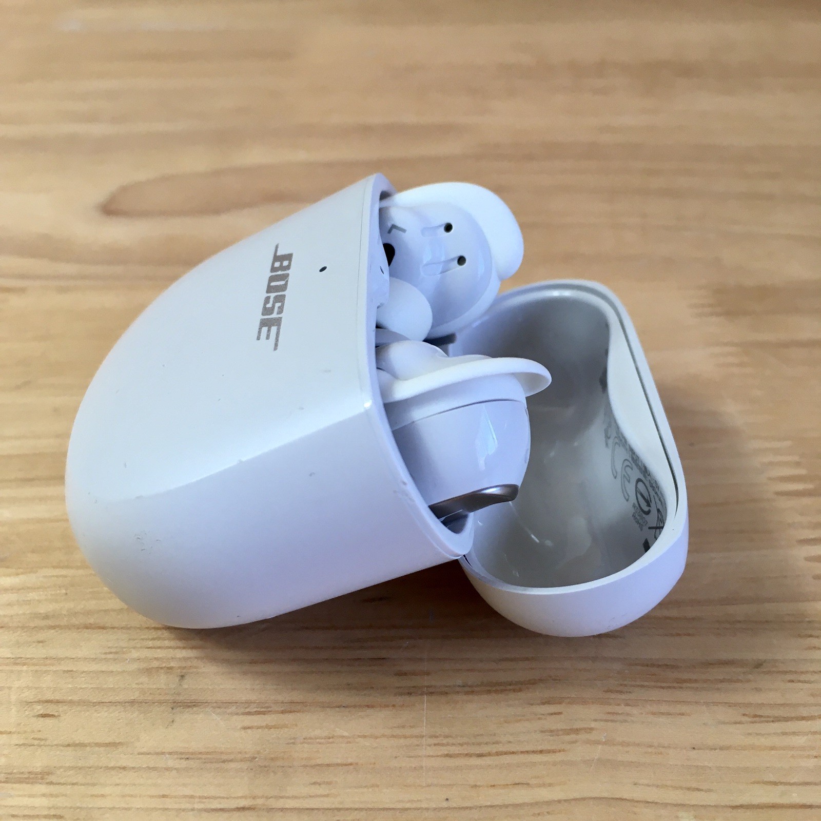 Bose QuietComfort Ultra True Wireless Noise Cancelling Earbuds – White Smoke