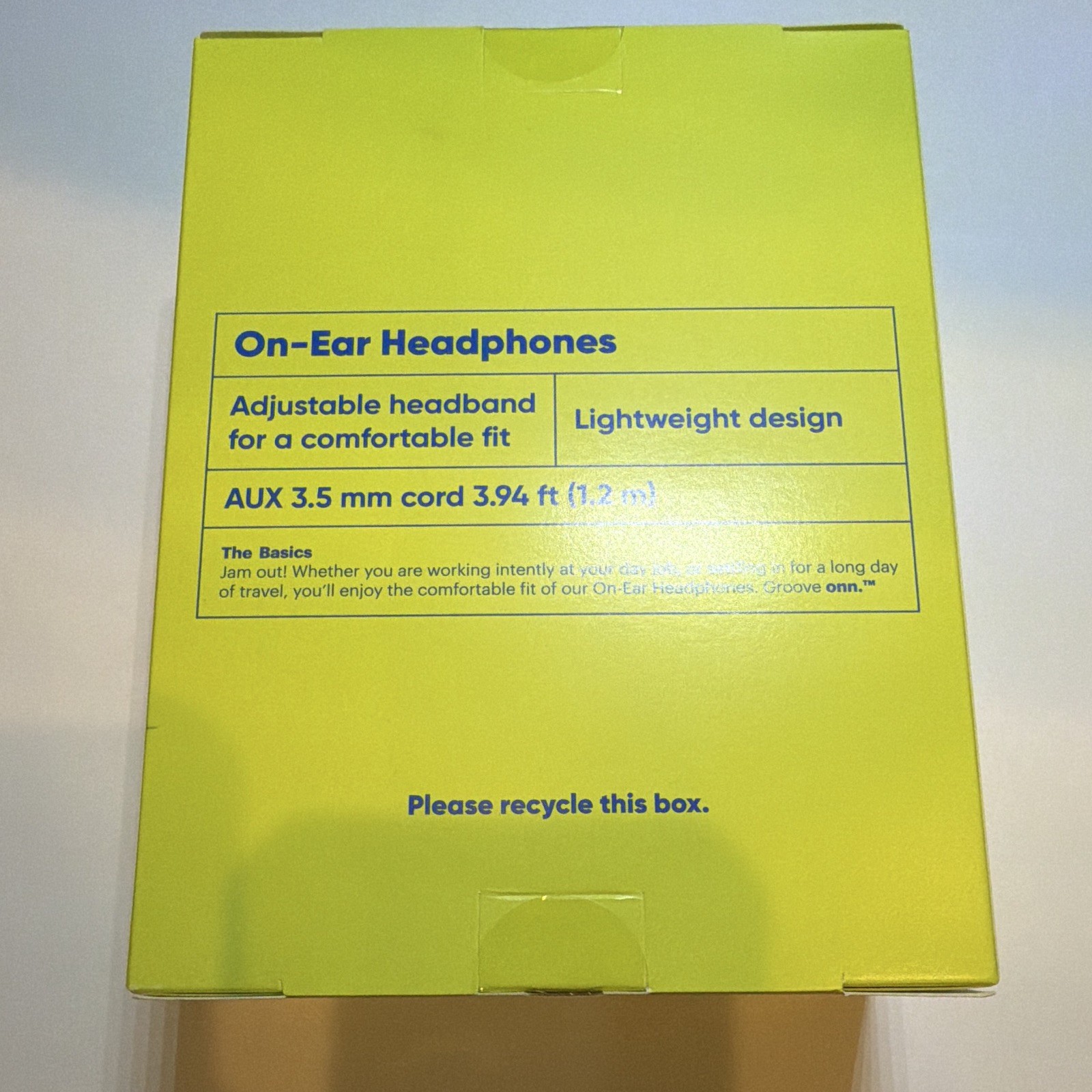 onn. groove Pink On-Ear Headphones Adjustable Lightweight 3.5mm AUX 3.94ft