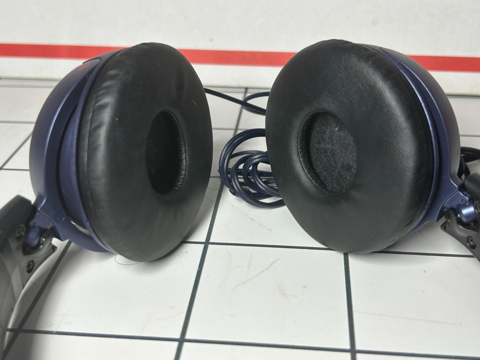 Sony On-the-Ear Wired Built In Mic Headphones- Blue (MDR-ZX310APLZ) Tested Works