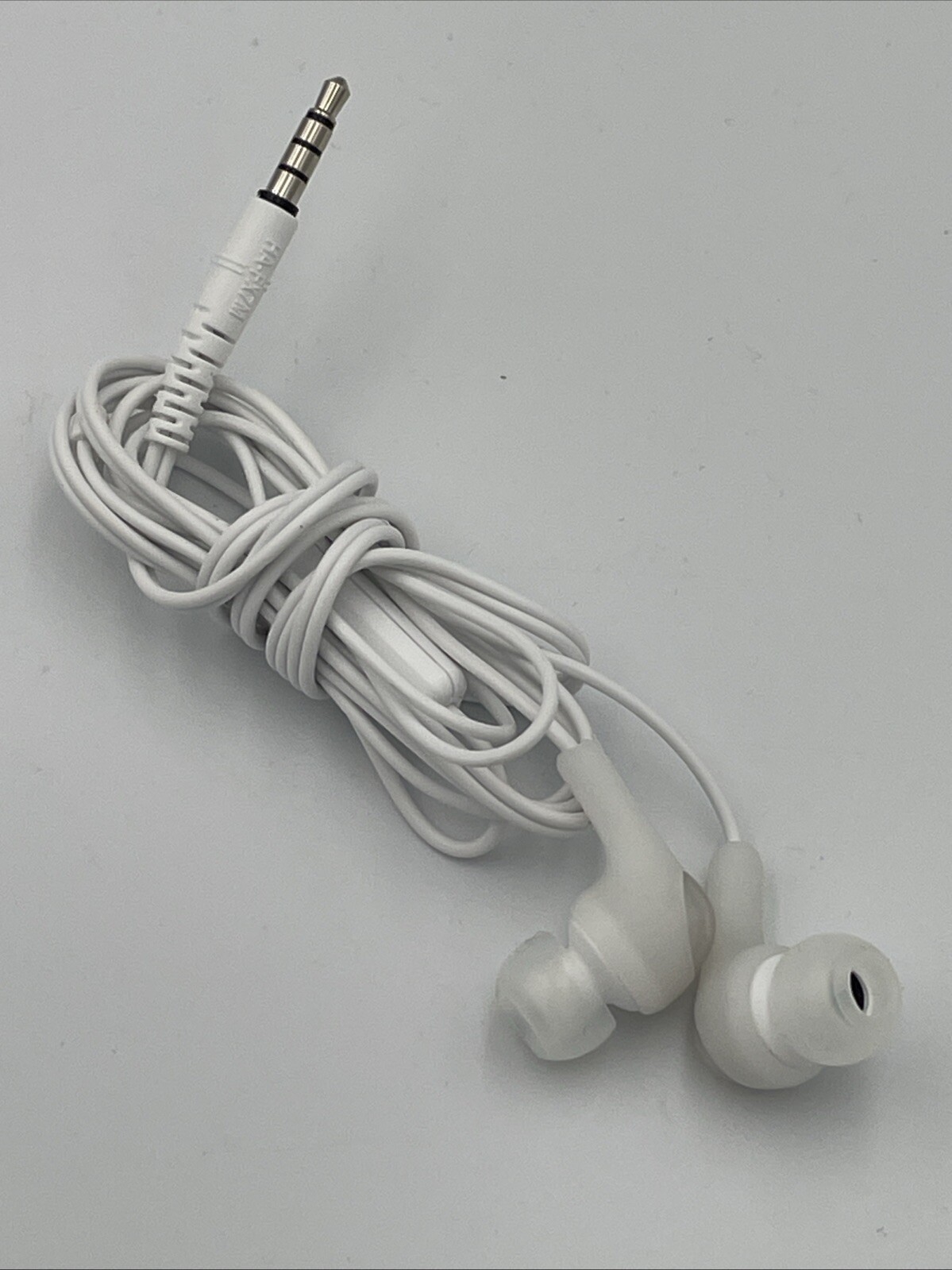 JVC Gumy PLUS HA-FX5 In-Ear Only Headphones – Coconut White