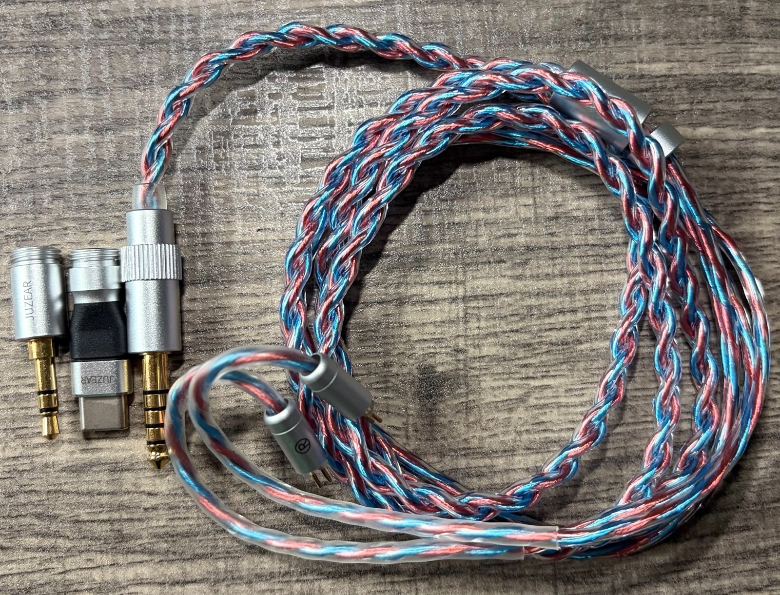 Juzear x Z Reviews Defiant 1 DD/3 BA IEM. 3.5/4.4 mm USB-C jacks! FREE SHIPPING!