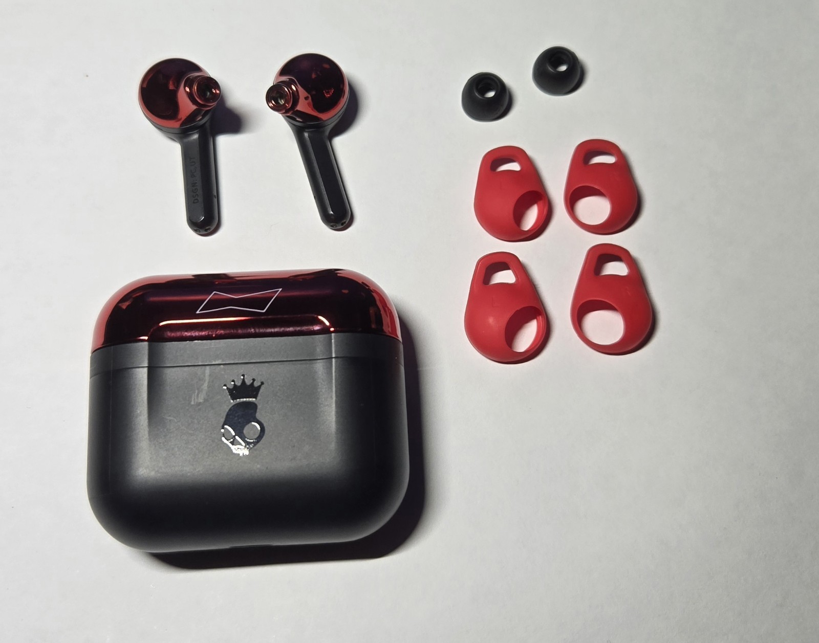 Skullcandy x Budweiser Indy EVO Wireless In-Ear Headset Budweiser Red