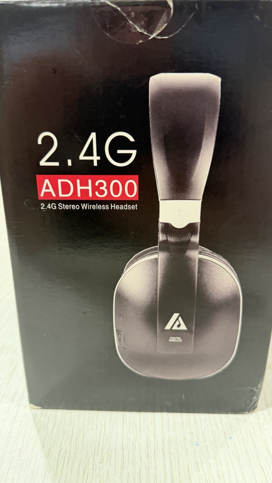 ARTISTE ADH300 2.4GHz RF Wireless Stereo Headphones w/ Charging Base for TV