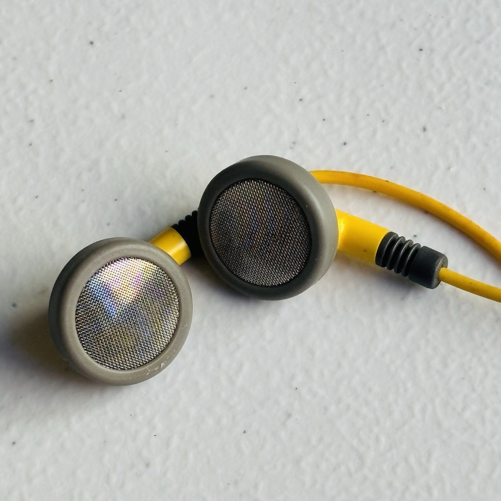 SONY MDR-E225 Sports Walkman Stereo Earphones – Yellow