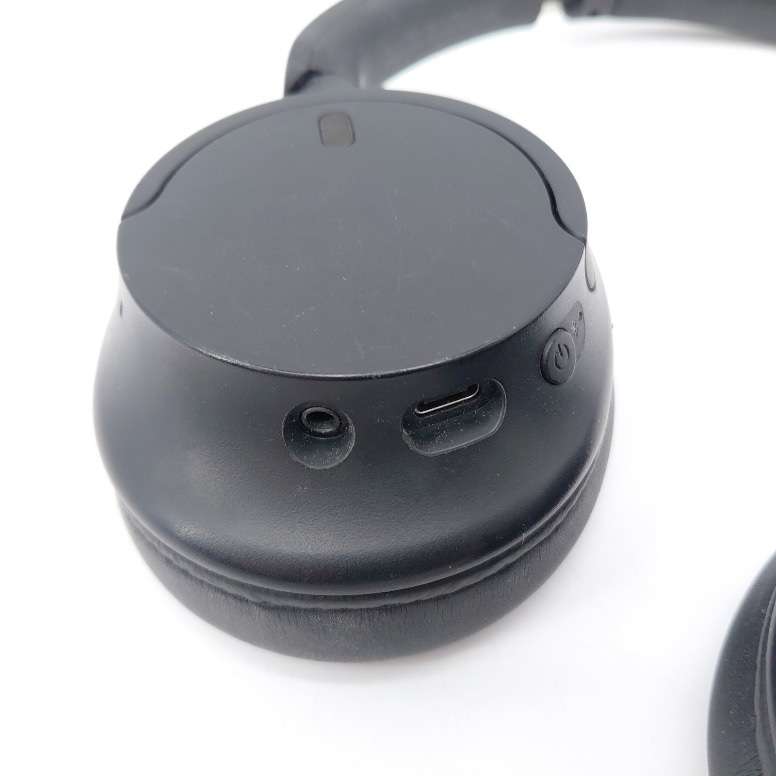 Sony WH-CH720N Noise Canceling Wireless Headphones w USB-C Cord and Charger