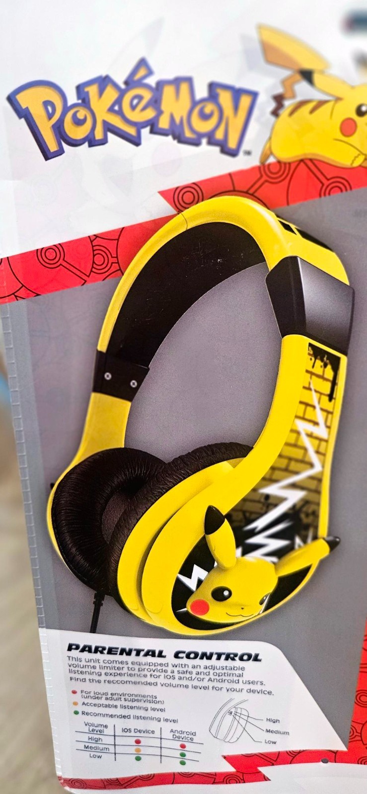 Pokemon Pikachu Kids Headphones W/Parental Volume Control & Share Port NIB!