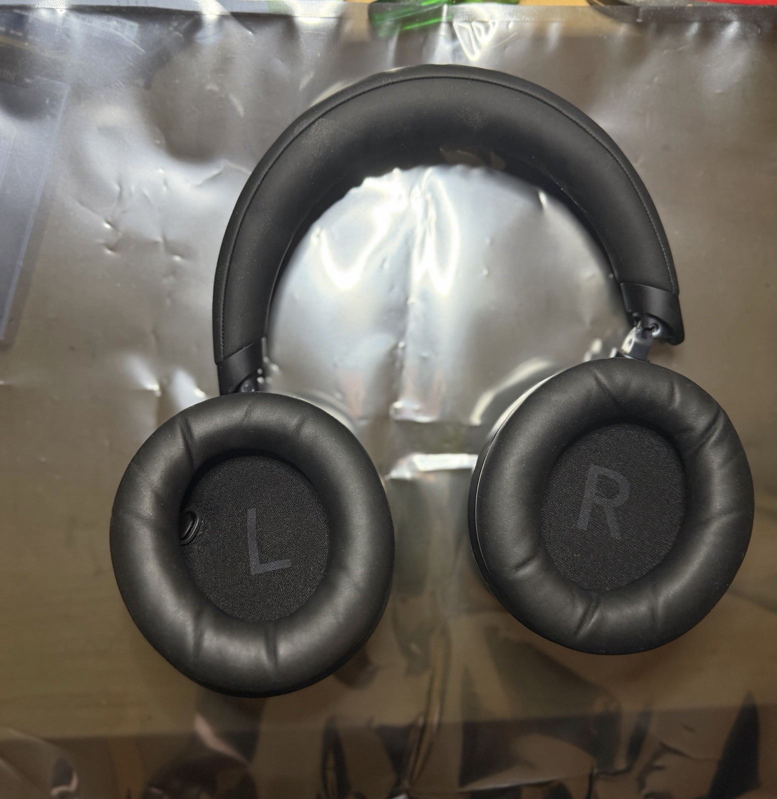 Soundcore Space One Wireless Bluetooth Over-Ear **BROKEN BUT WORKING**