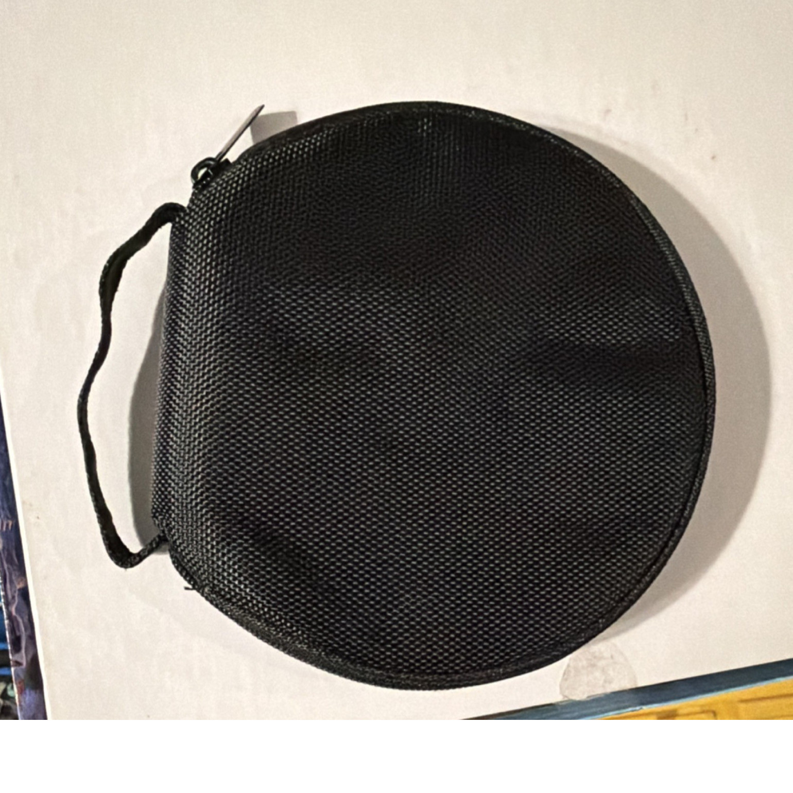 Black Hard Shell Round Zipper CD Holder Carry Case with Zipper Closure
