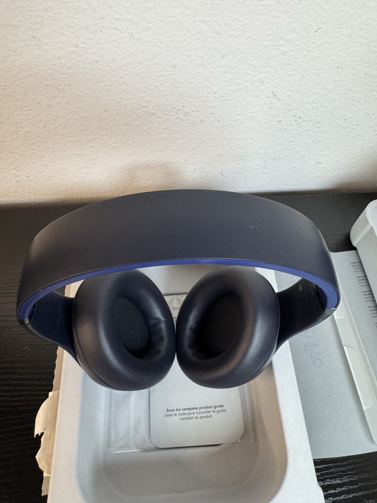 Beats Studio Pro Wireless Bluetooth Noise Cancelling Headphones MQTQ3LL/A – Navy