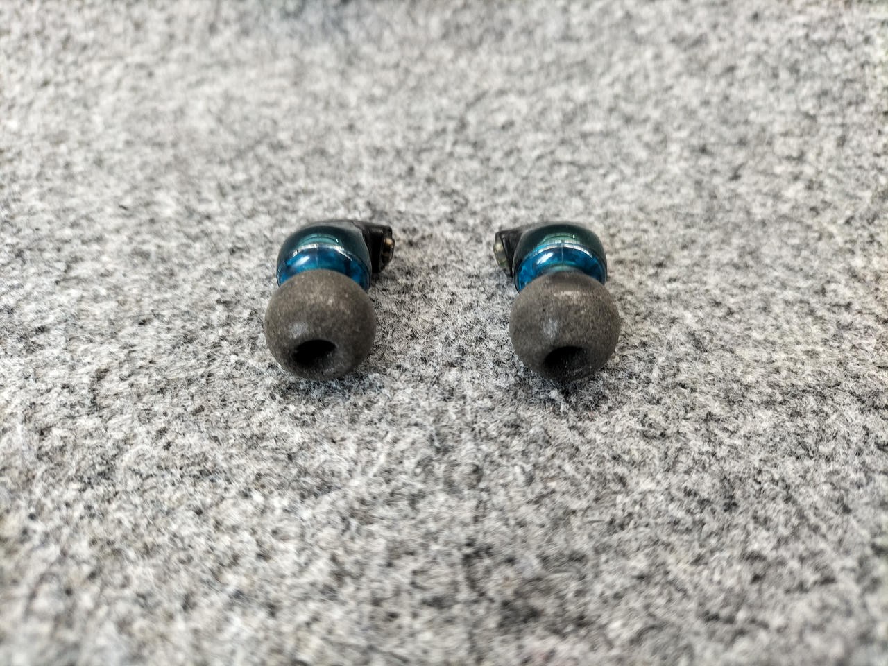 Ultimate Ears Triple.Fi 10 Triple Driver IEMs – Pro Triple BA, Exc Condition