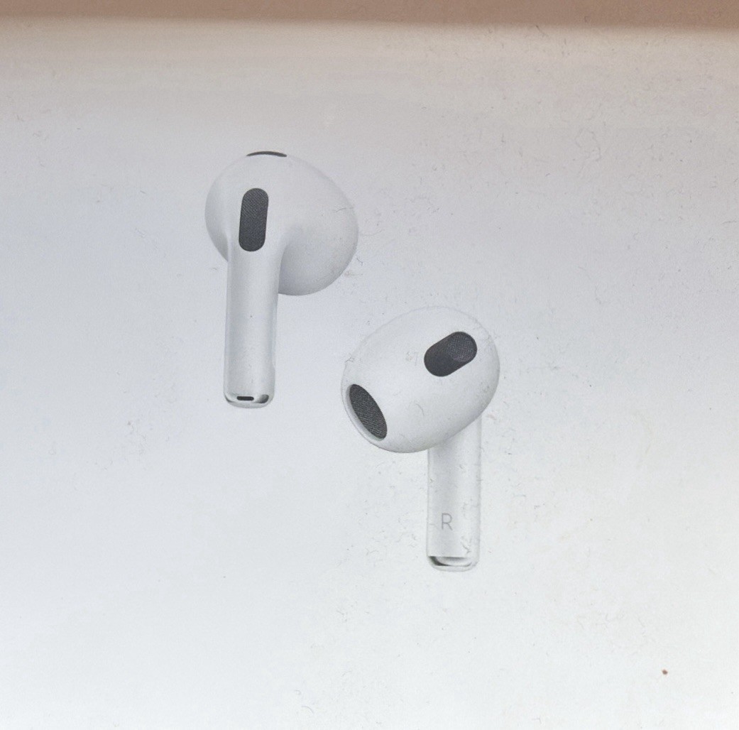 Apple Airpods 3rd Generation Bluetooth Earbuds Earphone Headset w/ Charging Case