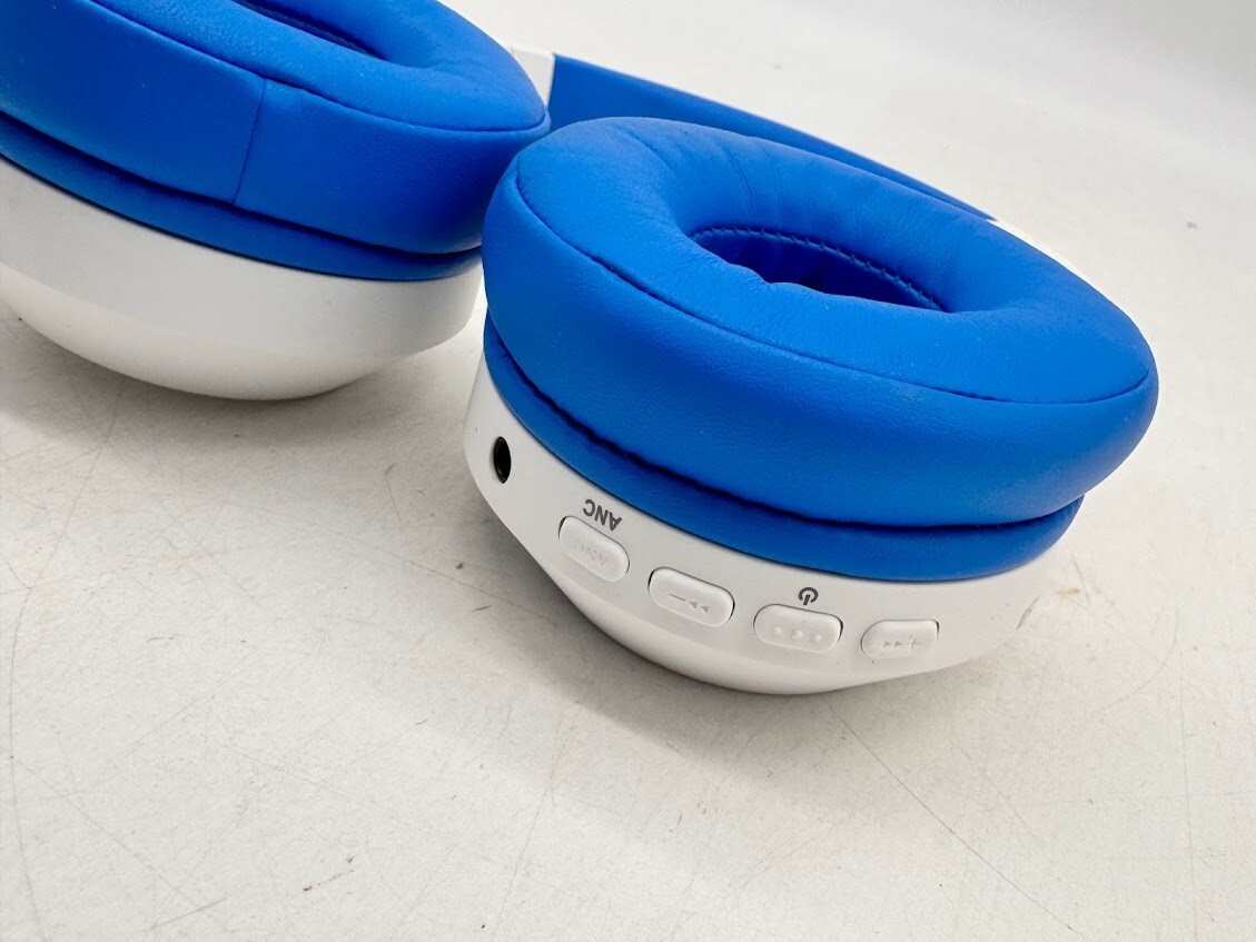 Altec Lansing MZX4500 Kid Safe Headphones Noise Cancelling White/Blue