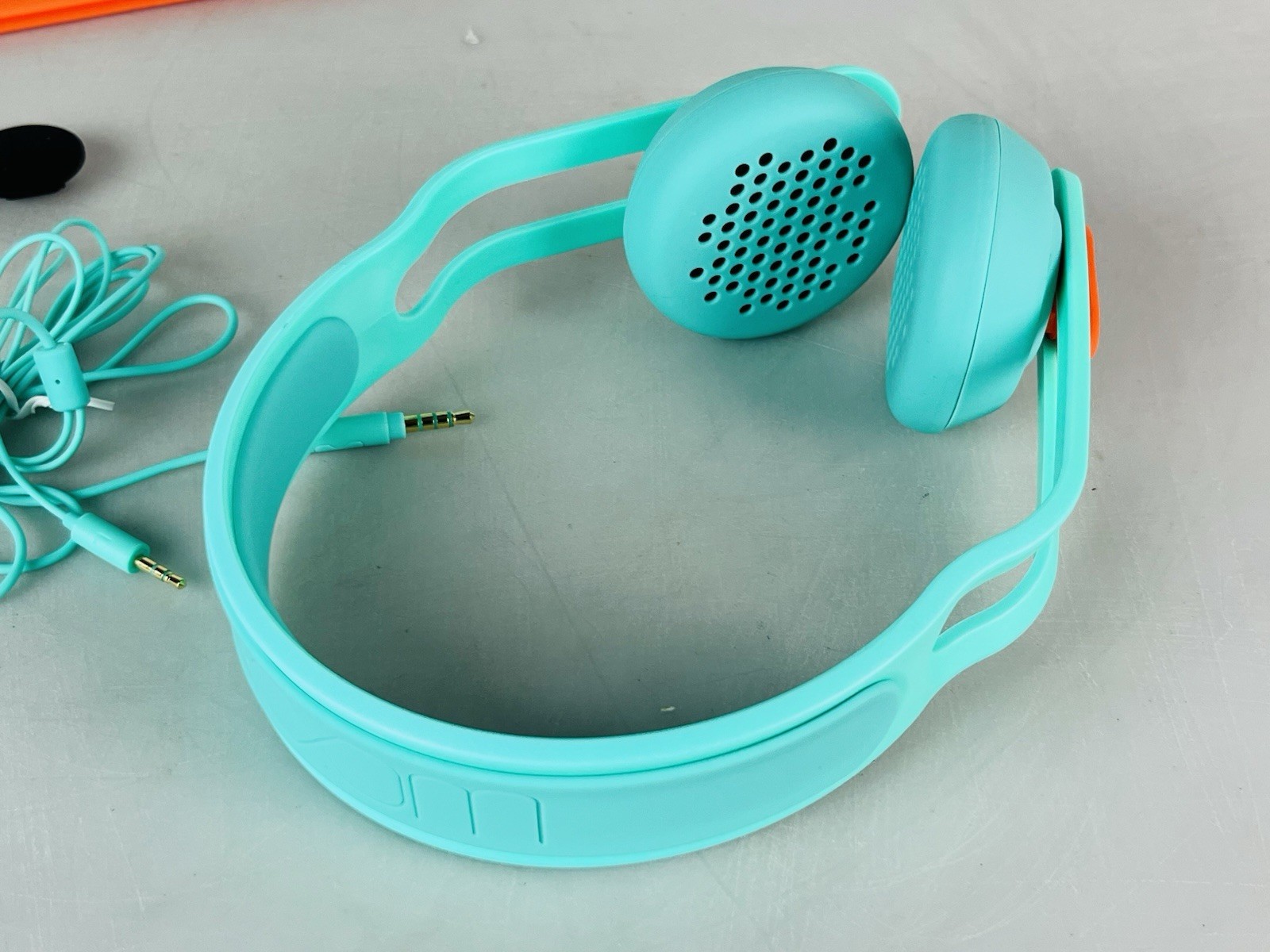 Boom SWAP Water Resistant Customizable Headphones w/ Inline Mic & Remote – Teal