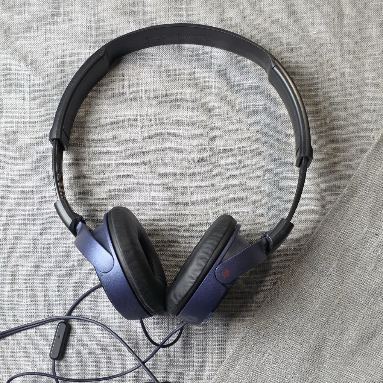 Sony MDR-ZX310AP Headphones On-Ear Wired Foldable
