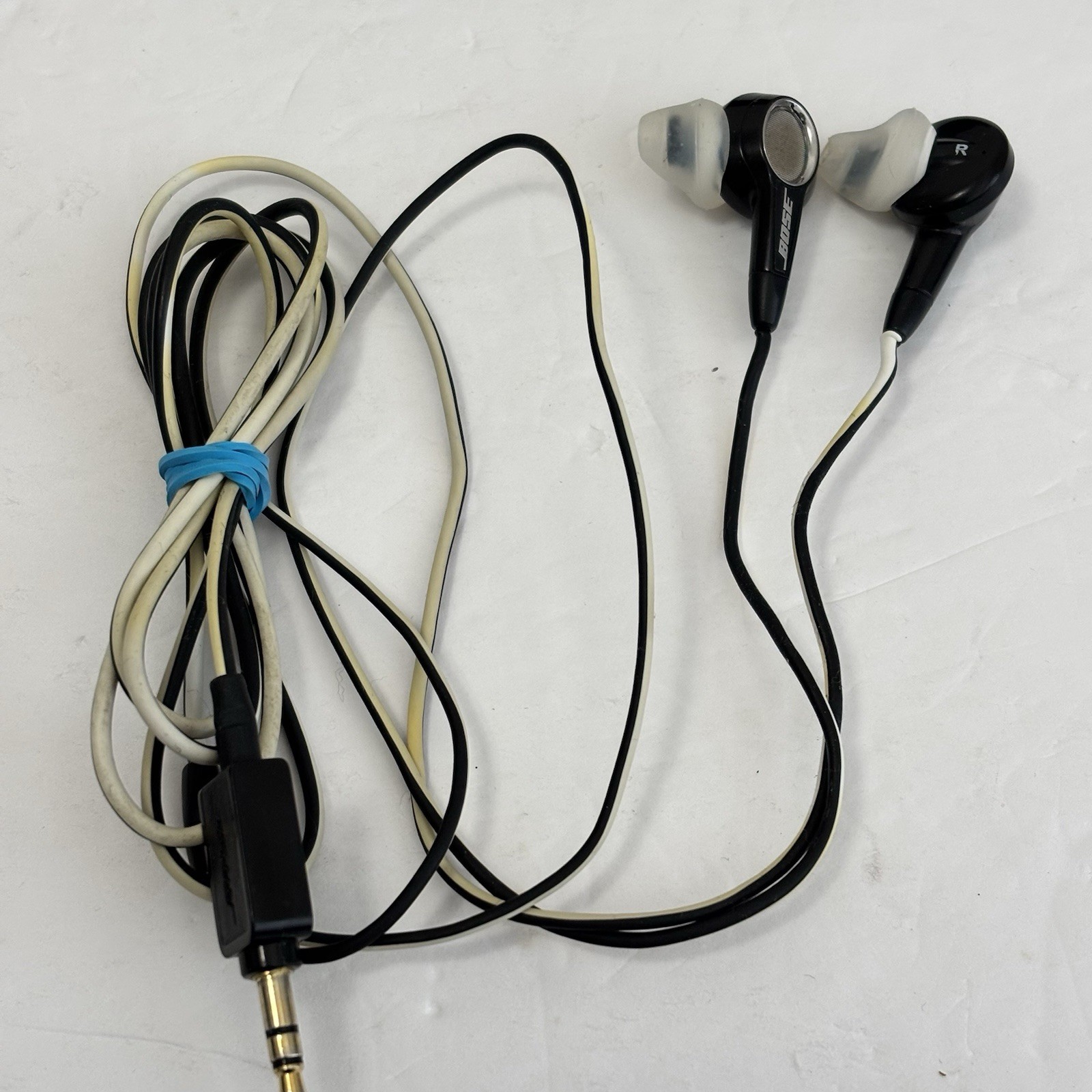Bose TriPort IE In-Ear Mobile Headphones Tested