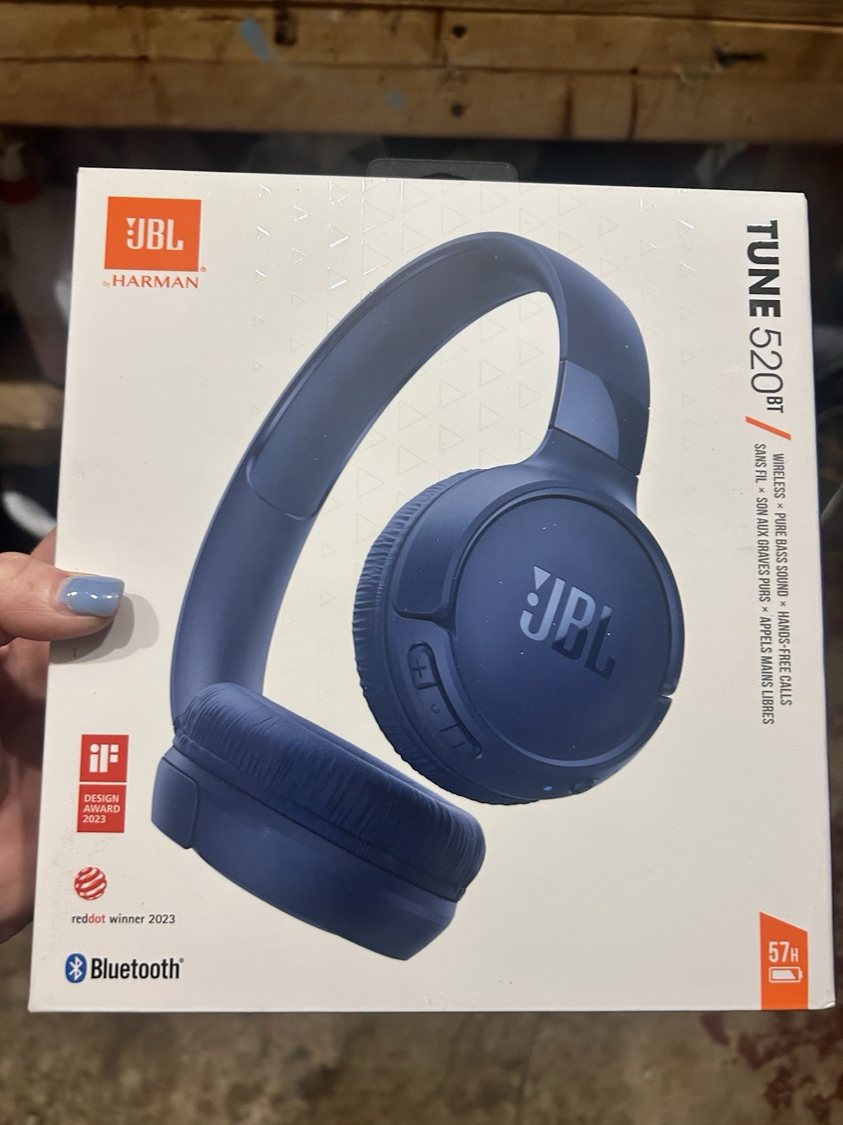 JBL Tune 520BT Pure Bass Wireless Bluetooth Headphones Blue