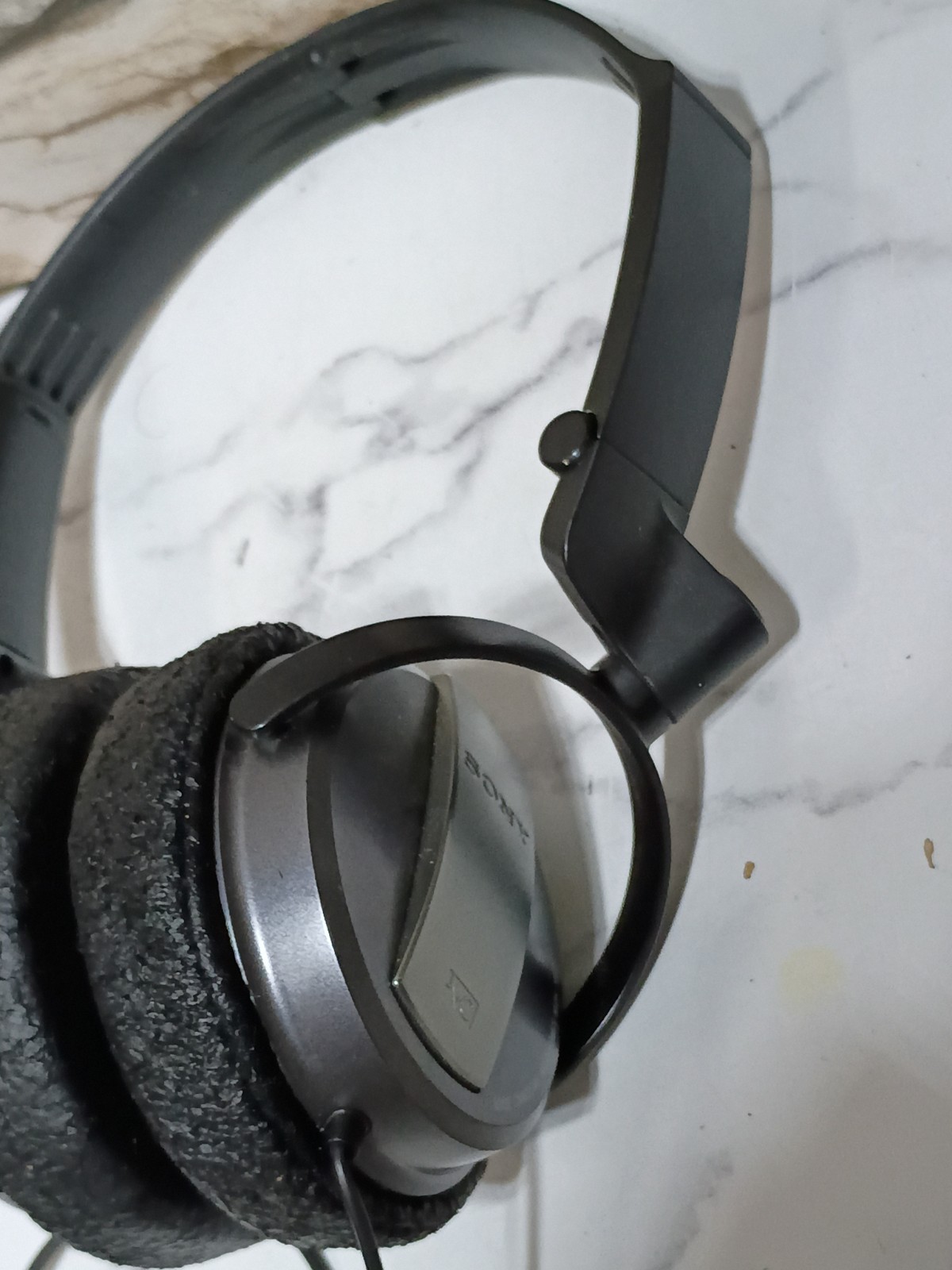 Sony MDR-NC7 Wired Noise Cancelling Foldable Black Headphones