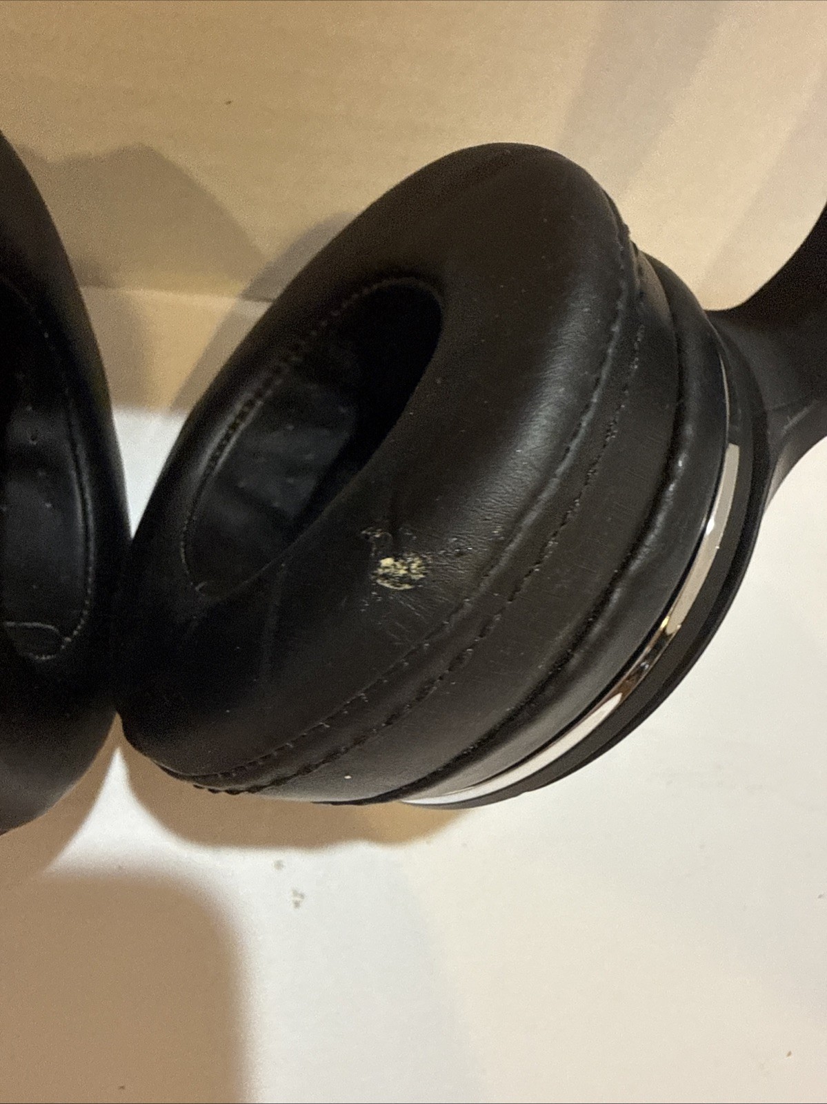 Skullcandy Hesh 2 Unleashed Wireless Over the Ear Headphones WORKS!