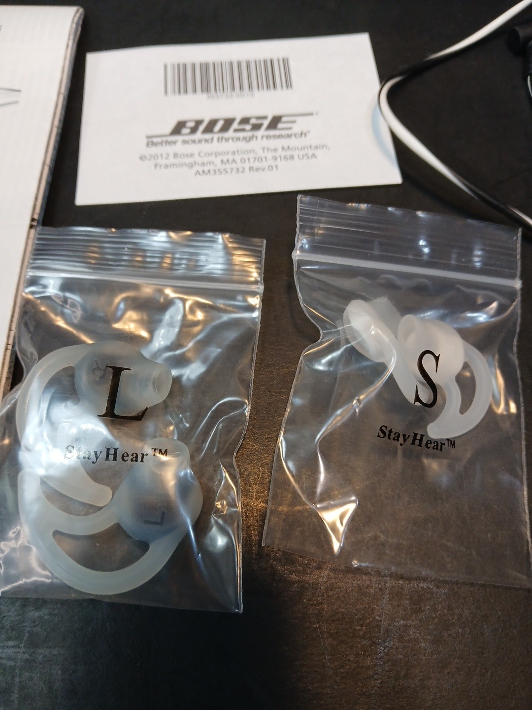 Bose MIE2i In-Ear Headphones Earbuds Black 3.5mm Mobile Headset Mic Stereo