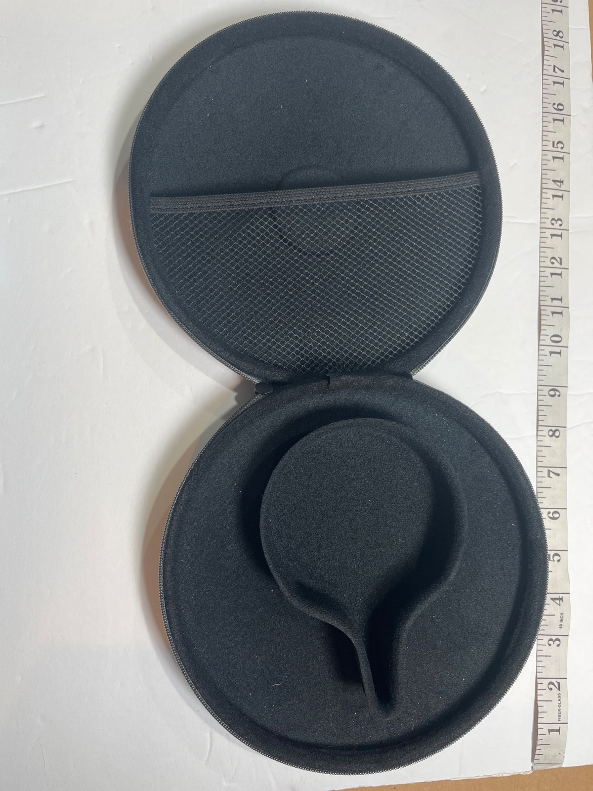 Puro Sound Labs Black Round Zippered Case For BT-5200 Bluetooth Headphones 11r